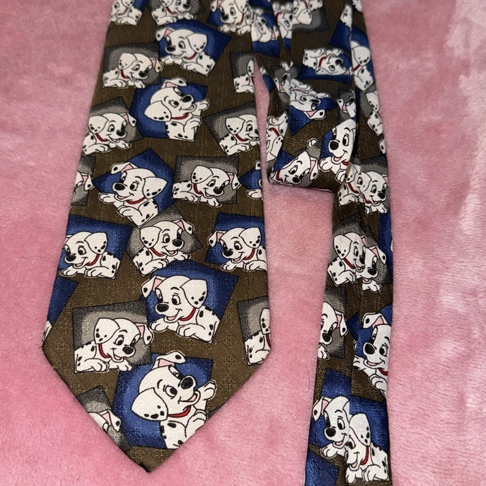 Vintage Disney 101 Dalmatians Tie